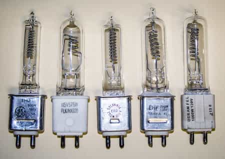 Medium bi-pin lamps