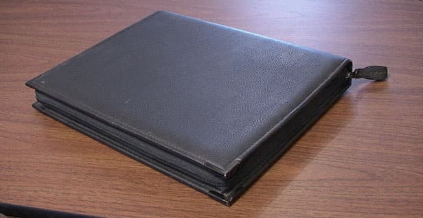 Zippered portfolio, letter size